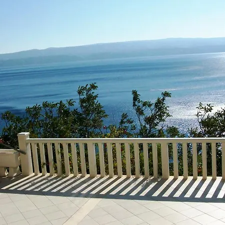 Filip Apartment Omis