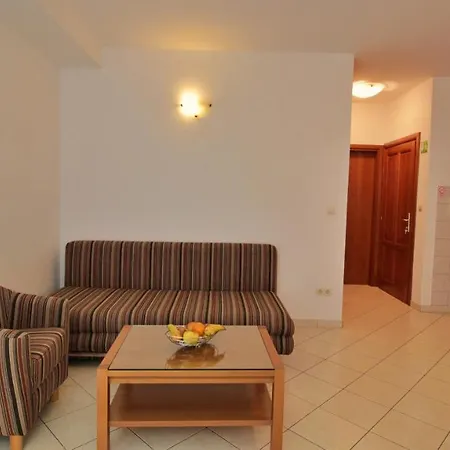 Filip Apartment *